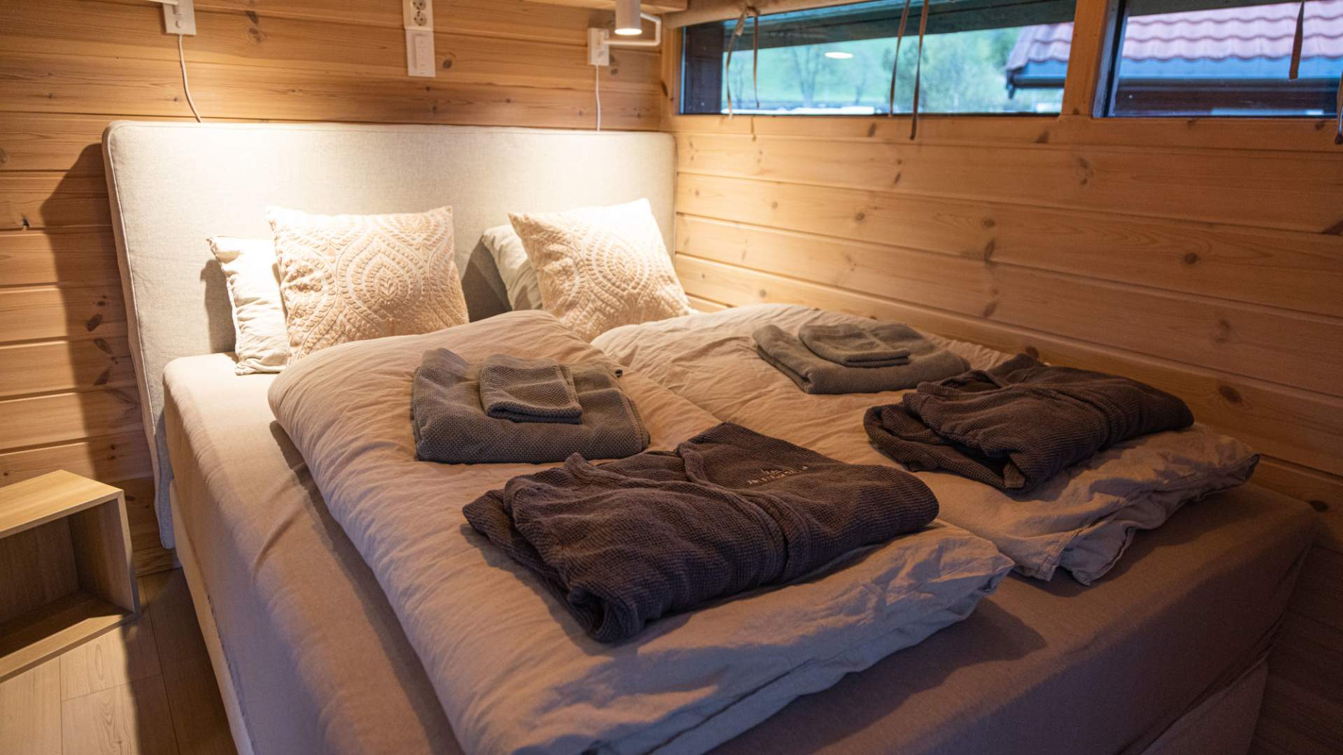 Jølstraholmen river suite