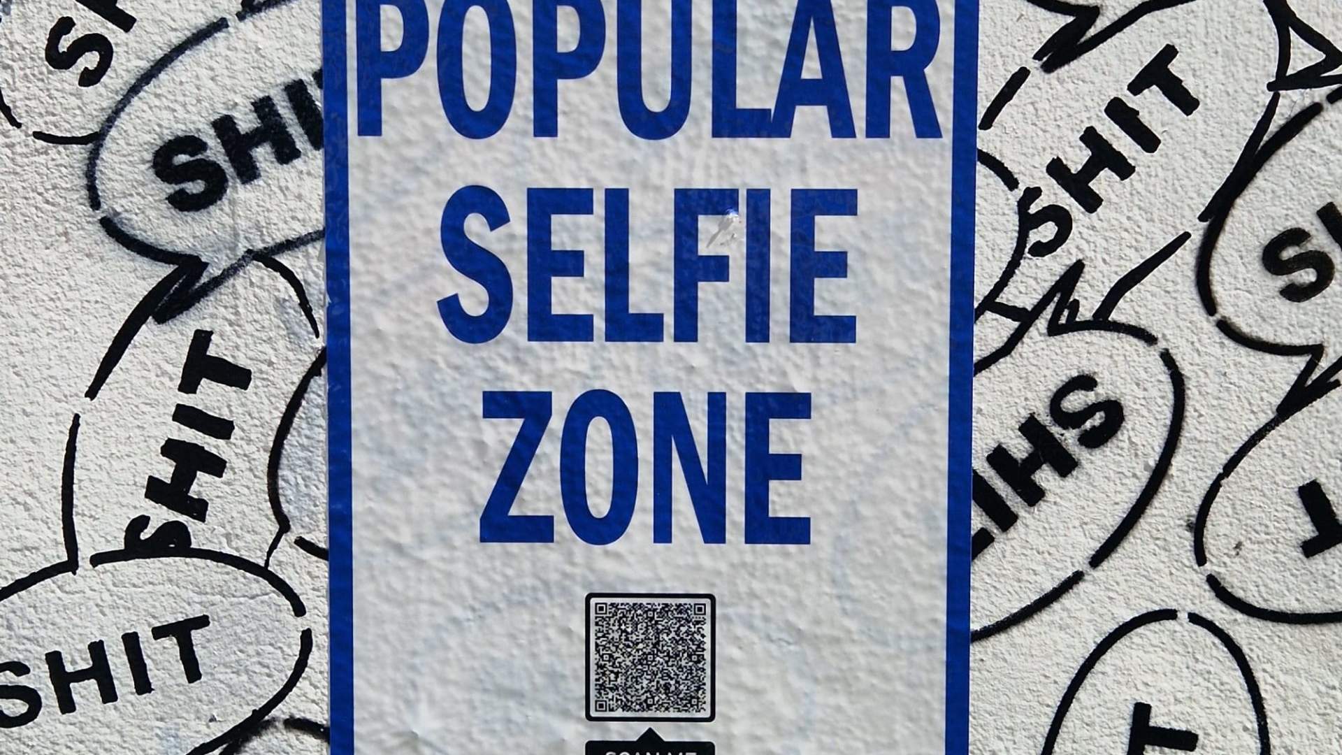 The bubble wall SHIT® SKATE SHOP Stavanger