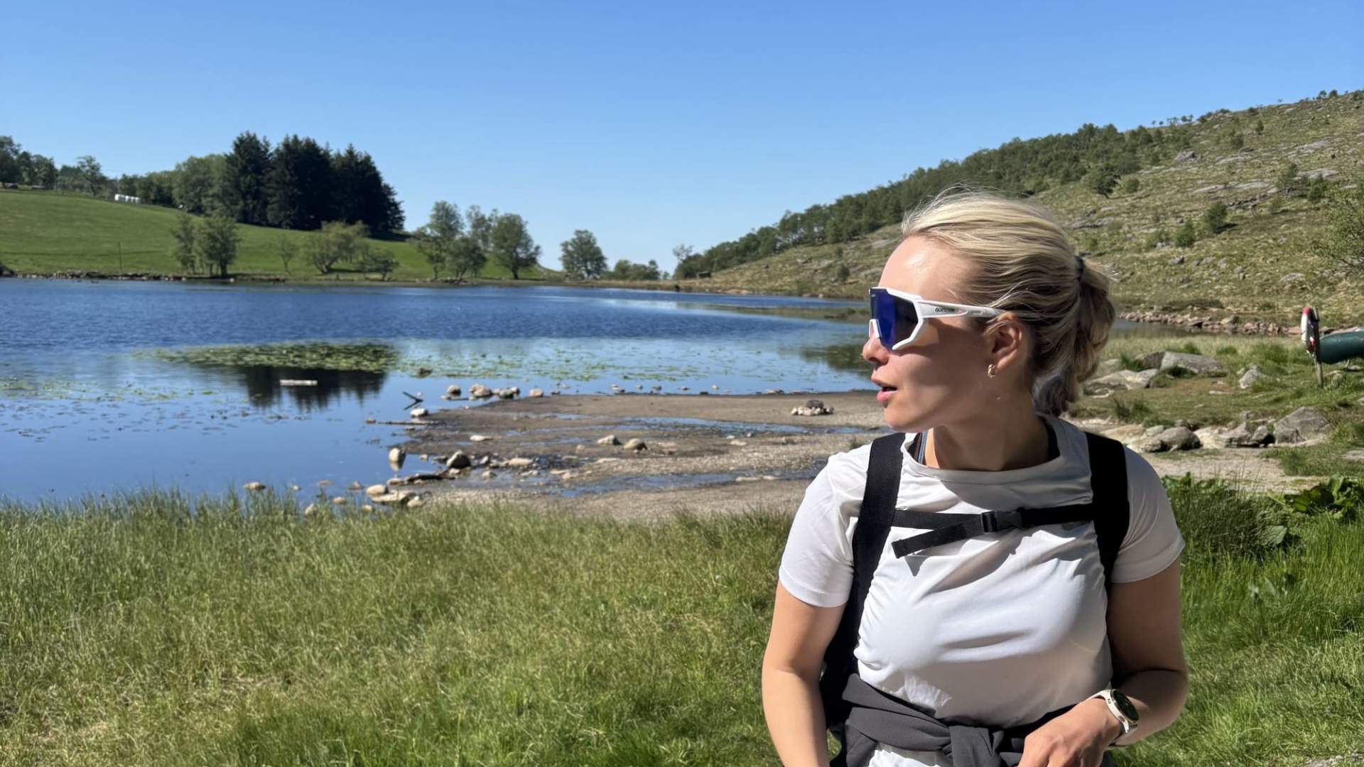 dalsnuten hike with guide