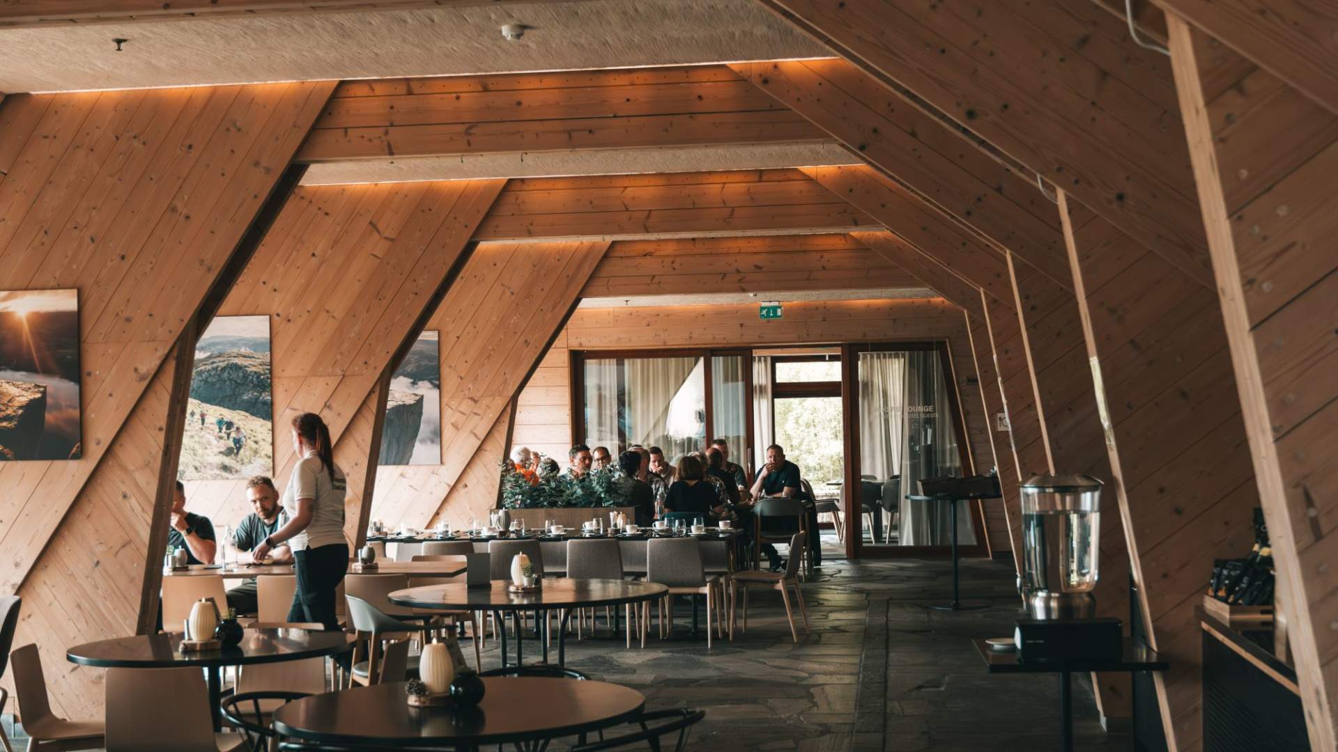 Preikestolen fjellstue på Preikestolen Basecamp