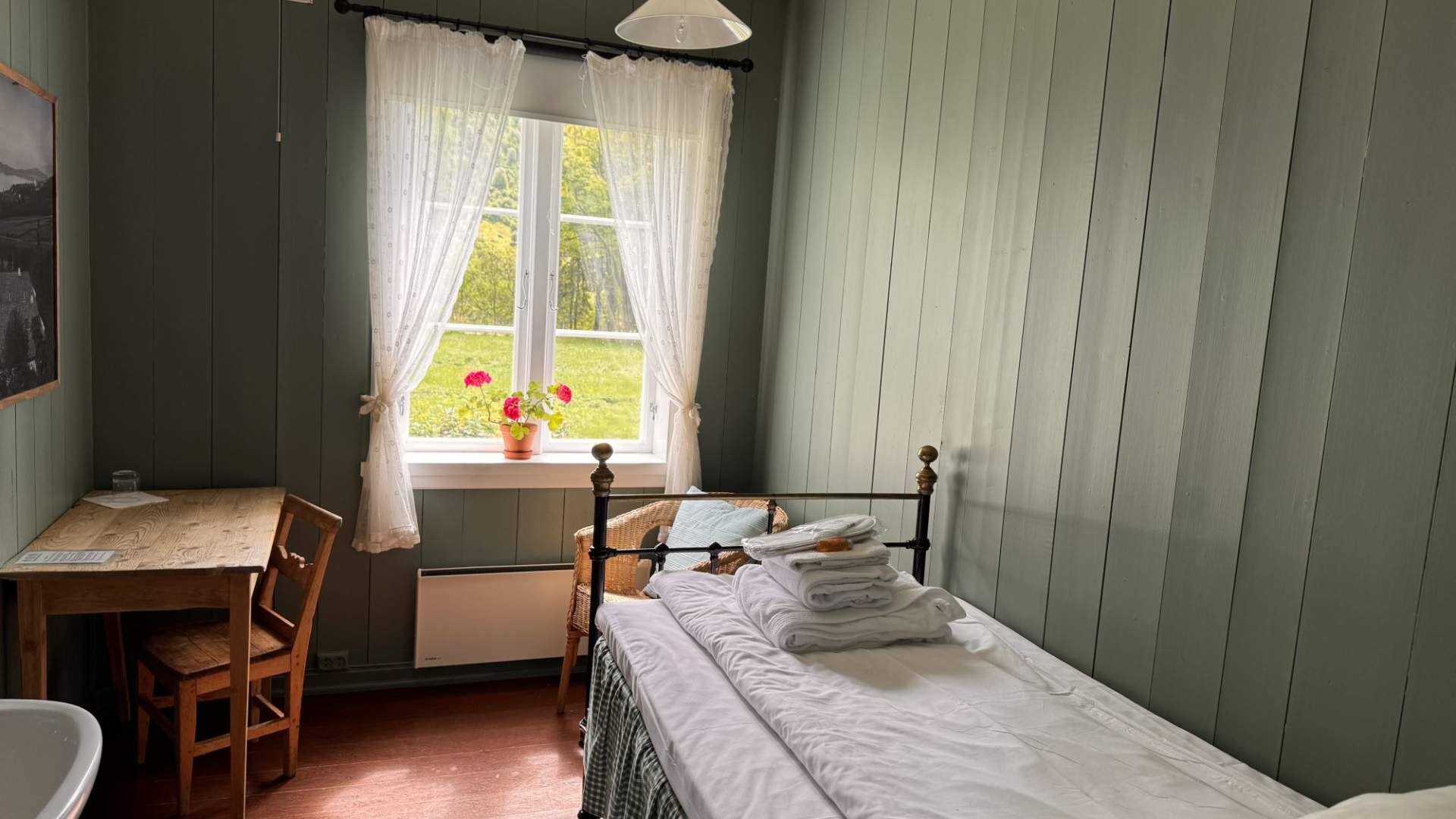 Baroniet Rosendal Avlsgård & Fruehus