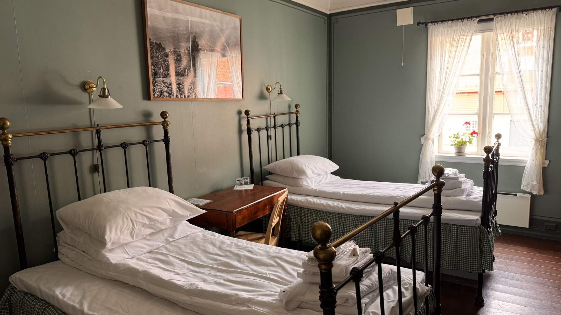 Baroniet Rosendal Avlsgård & Fruehus