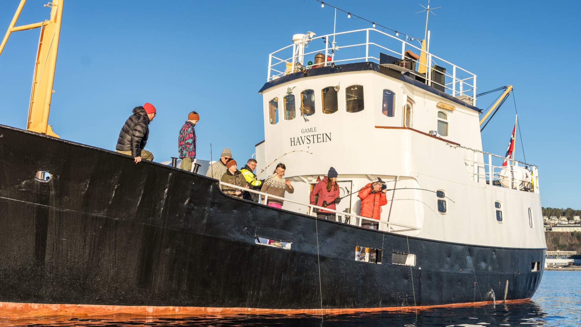Bli med Uteguiden på fisketur fra Ålesund.