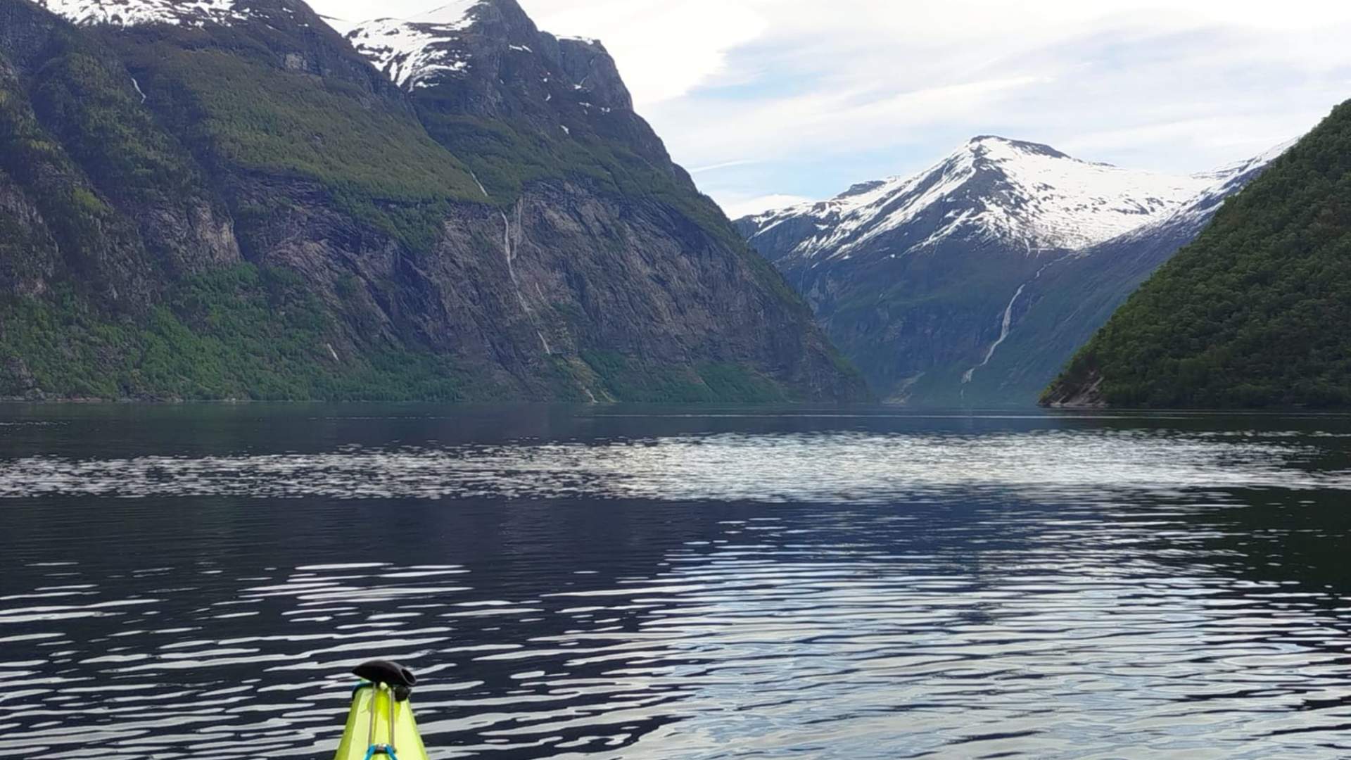 Geführte Fjordkajaktour in Geiranger mit Uteguiden