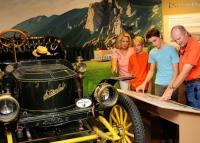 Estes-Park-Museum_Stanley-Steamer