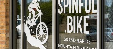 grand rapids bike shops