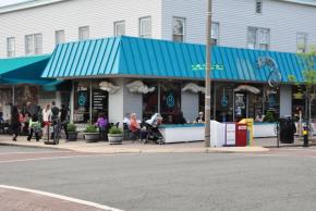 Del Ray In Alexandria Va Things To Do Events Guides St Elmo S Coffee Pub