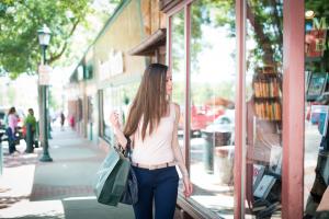 Shopping Estes Park