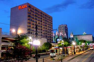 Hotels Near Salt Palace Convention Center Reviews Maps Salt Lake Plaza Hotel At Temple Square