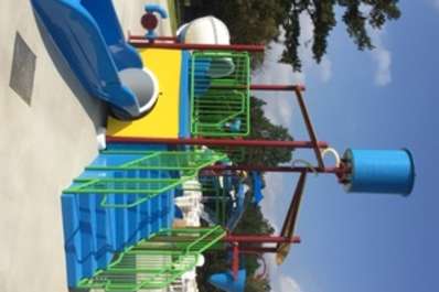 Sandy Beach Water Park At Lake Tobo Sandy Beach Water Park Splash Pad For Kids