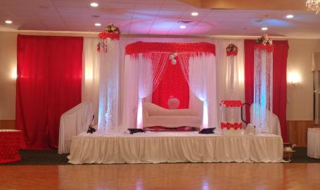 red-white-decoration