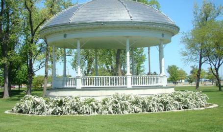 Band Stand