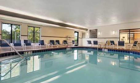 Hampton Inn Hotel Merrillville pool