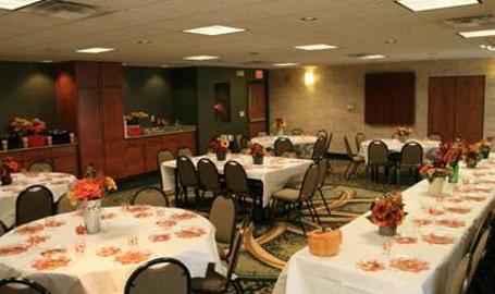 Hampton Inn & Suites Hotel Munster Meeting Space