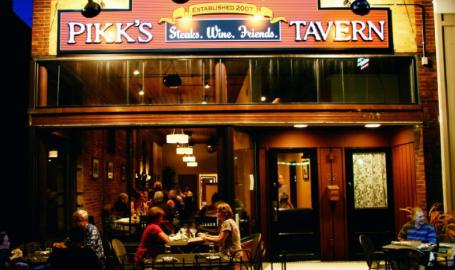 Pikks Tavern Restaurant Valparaiso Exterior