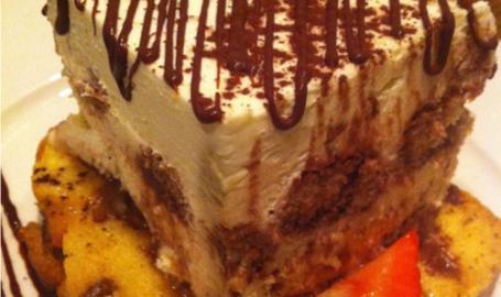 Pikks Tavern Restaurant Valparaiso Tiramisu