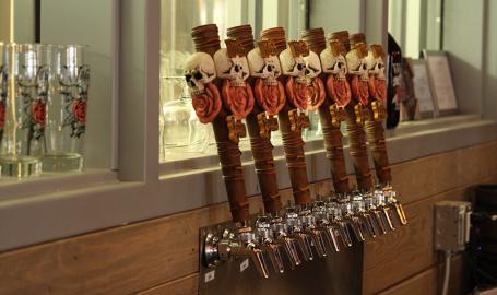 Wildrose Brewing Griffith on tap