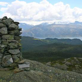 Hike To Varden At Varaldsoy Hiking Varaldsoy Norway