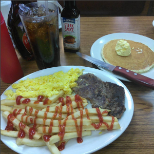Breakfast Rockford Il Restaurants Brunch Dining Go Mr C S Family Restaurant