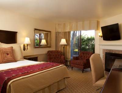 Monterey Hotels Resorts Bed And Breakfasts Motels Als Pet Friendly Hotels