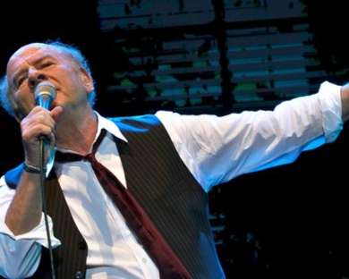 Art Garfunkel In Close Up