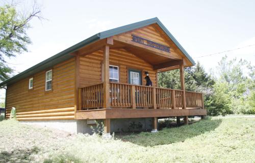 Kanopolis State Park Horseback Riding Cabins Caves And Discovery