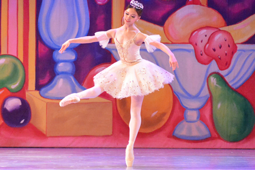 Broward Center for the Performing Arts in Fort Lauderdale presents the Nutcracker Ballet this holiday season.