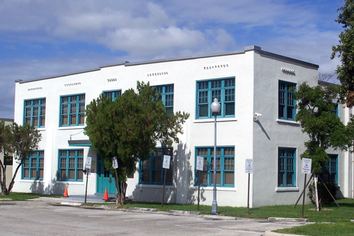 The Old Dillard Museum in Fort Lauderdale has transformed this segregation-age school for African American children in a museum that offers insightful history on pioneers in the local African-American community.