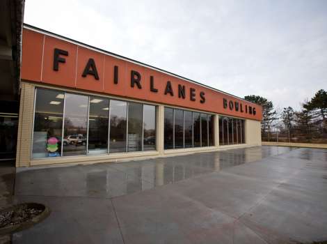 Fairlanes Family Entertainment Center Recreation In Grandville Mi