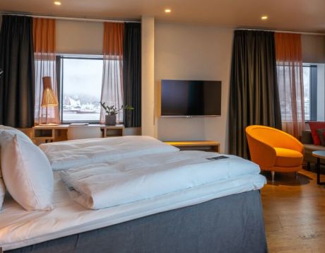 Clarion Hotel The Edge