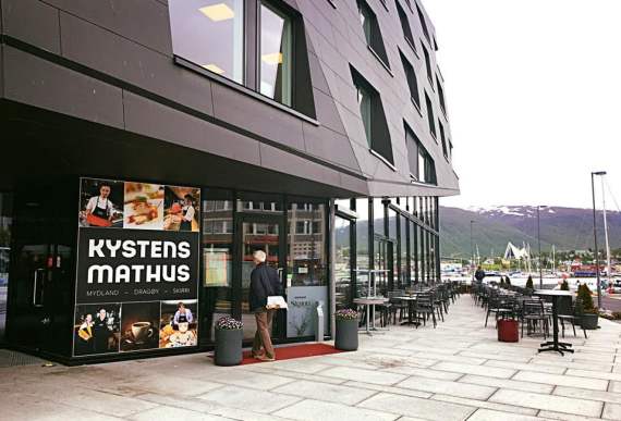 Food And Drink In Tromso Restaurants Cafes Bars