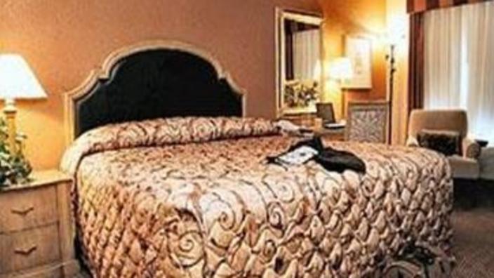 Quality Inn Suites Winfield Ks 67156