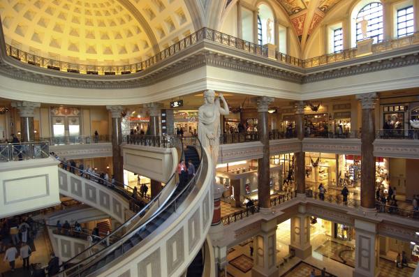 Forum Shops new