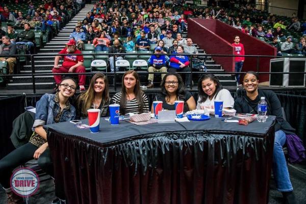 Grand Rapids Drive, courtside table