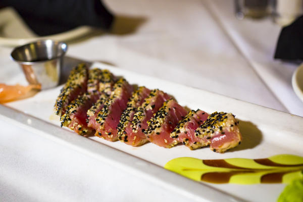Fort Wayne Indiana S Best Places To Enjoy Seafood Oyster Bar Sushi Fort Wayne Indiana
