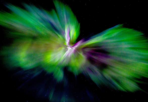 Marianne's Passionate Aurora Borealis Hunt - Marianne’s Heaven on Earth Aurora Chaser Tours