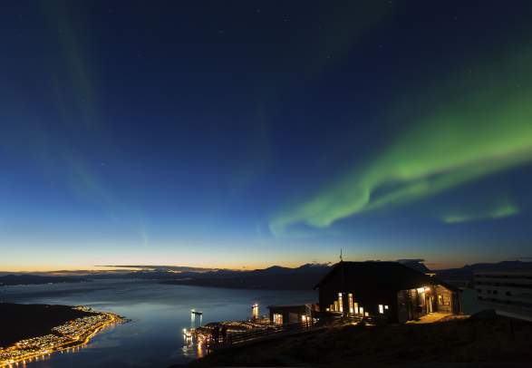 Lights at the Lodge - Experience the beautiful Northern Lights