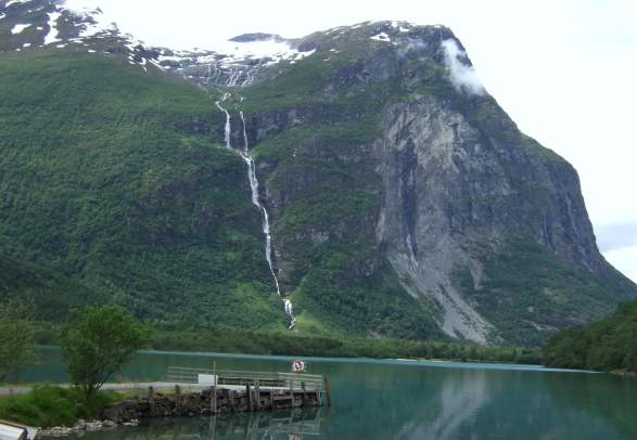 Ramnefjellsfossen/Utigardsfossen Waterfall