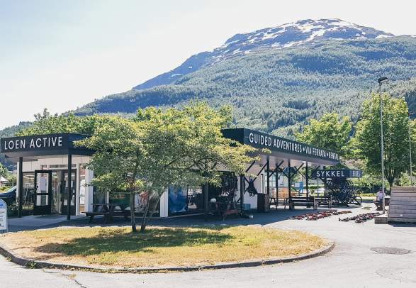 Loen Active