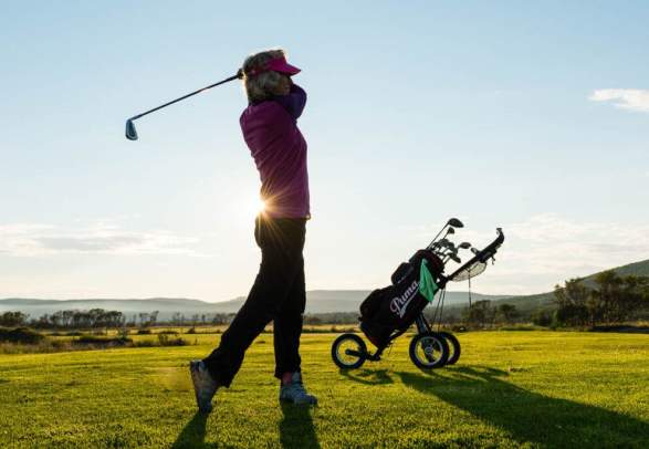 Play golf one the easternmost 9-hole golf course in Europe