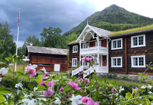 Andvord Gard | Hotell