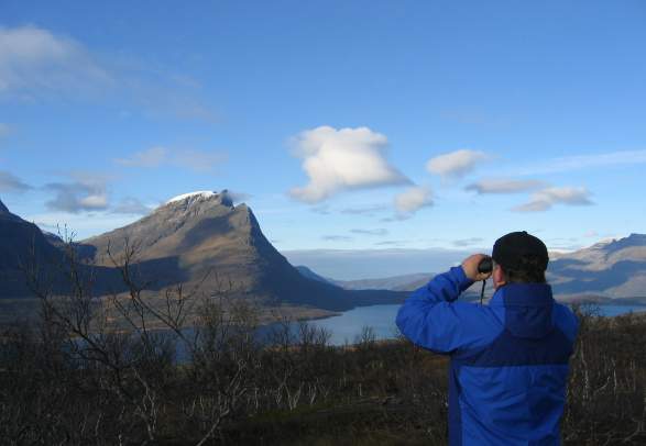 Mountain walk to Novatind