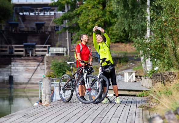 Cycle Unionsleden and spend the night at Solstrand Bruk