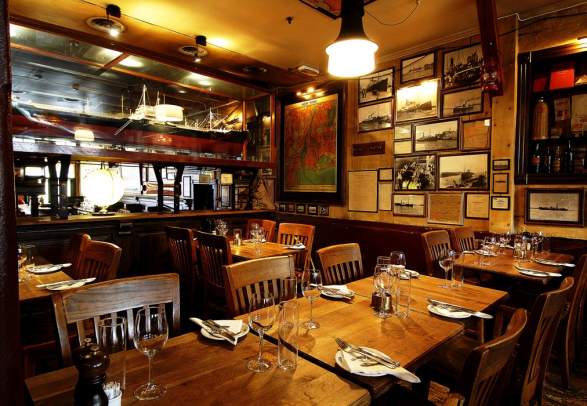 NB Sørensens Dampskibsexpedition 1 etage