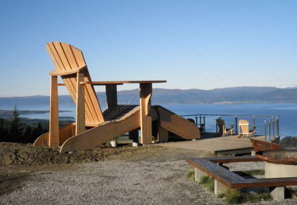 Hiking route: Oftenåsen with the worlds largest garden chair