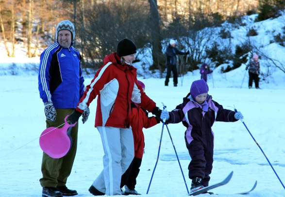 Well lit trail at Tjenna on isle of Tromøy