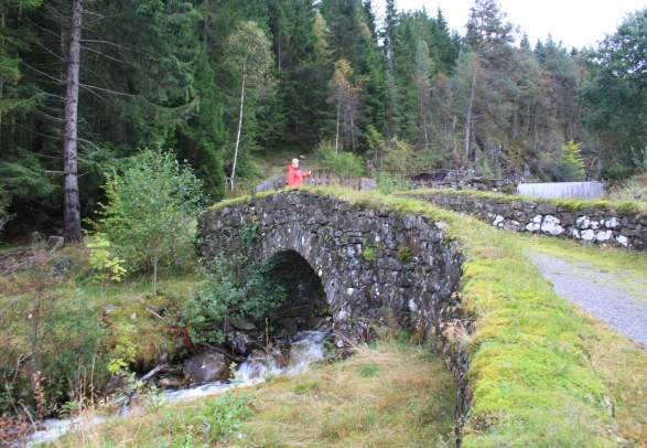 Postvegen mellom Skånevik og Etne