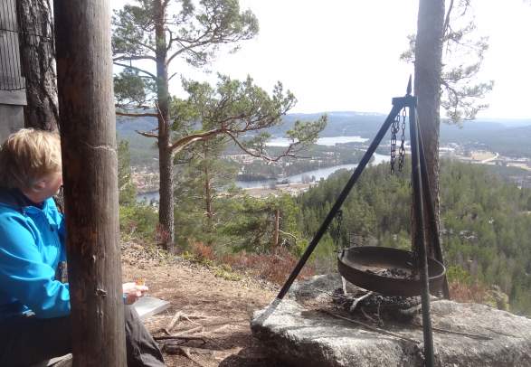 Masi / Laugefjell, 360 m.