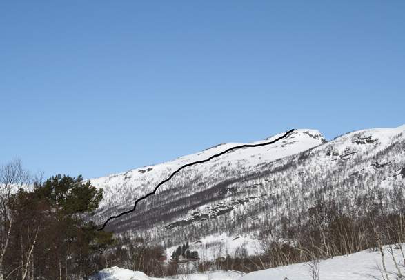 Randonee skiing to Lisle Storenut