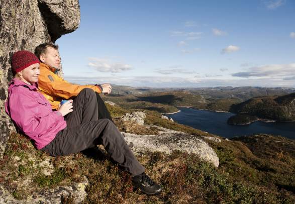 Hike to the summit of Havsynsknuten